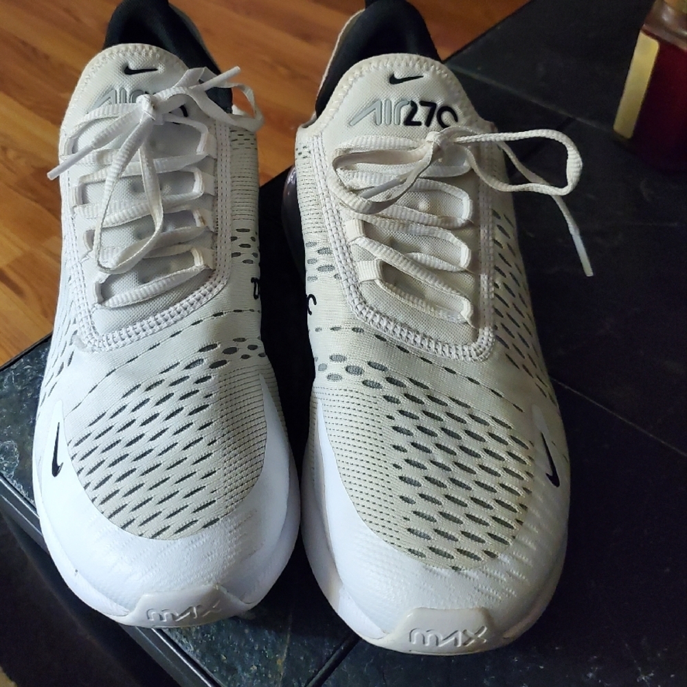 Nike Air Max 270 Men's Shoes - White